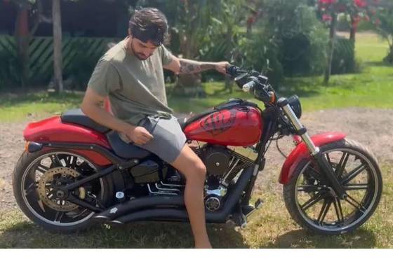 HARLEY-DAVIDSON SOFTAIL BREAKOUT HARLEY-DAVIDSON SOFTAIL BREAKOUT